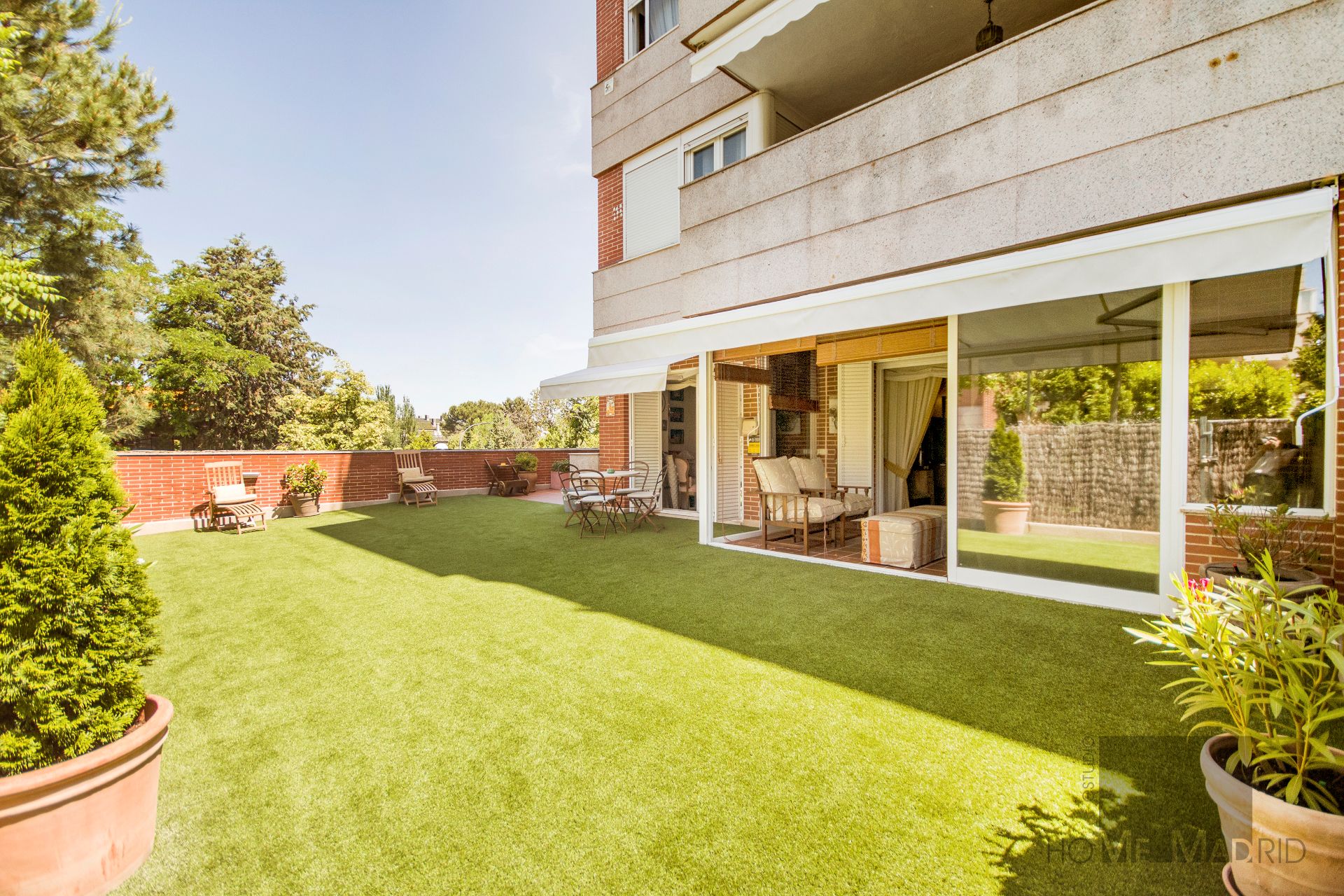 Terrassa de Pis en venda en La Moraleja amb Aire condicionat, Calefacció i Jardí privat