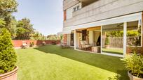 Terrassa de Pis en venda en La Moraleja amb Aire condicionat, Calefacció i Jardí privat