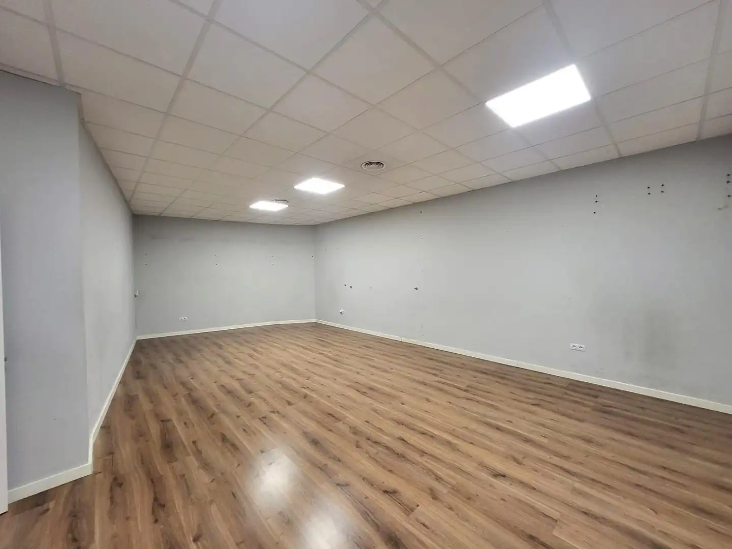 Business premises to rent in Sant Josep - Zona Hospital, imagen 5