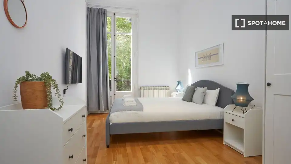 Appartamento con terrazza in affitto a Eixample, imagen 11