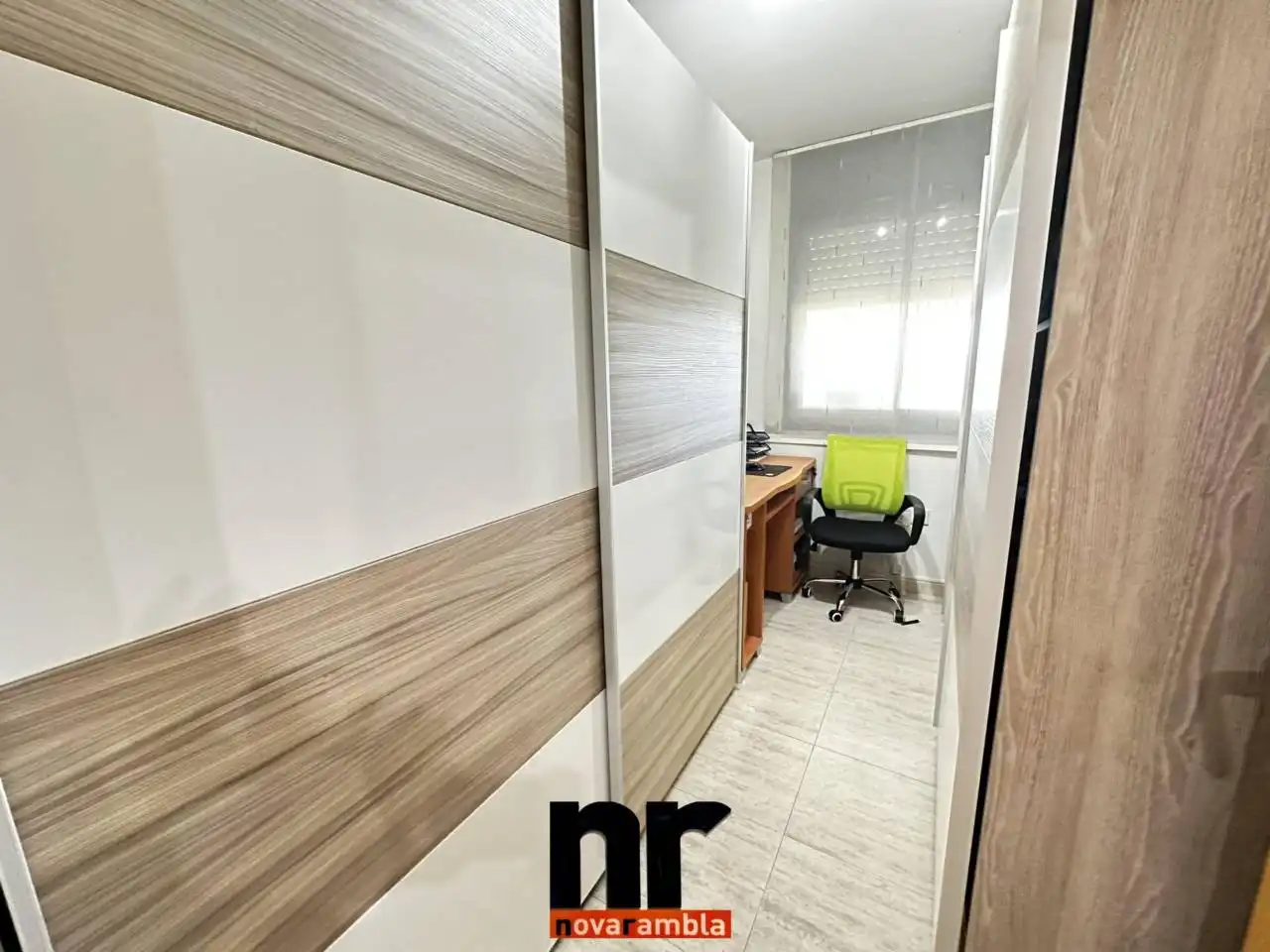 Flat for sale in Ripollet  with Air Conditioner, Heating and Balcony