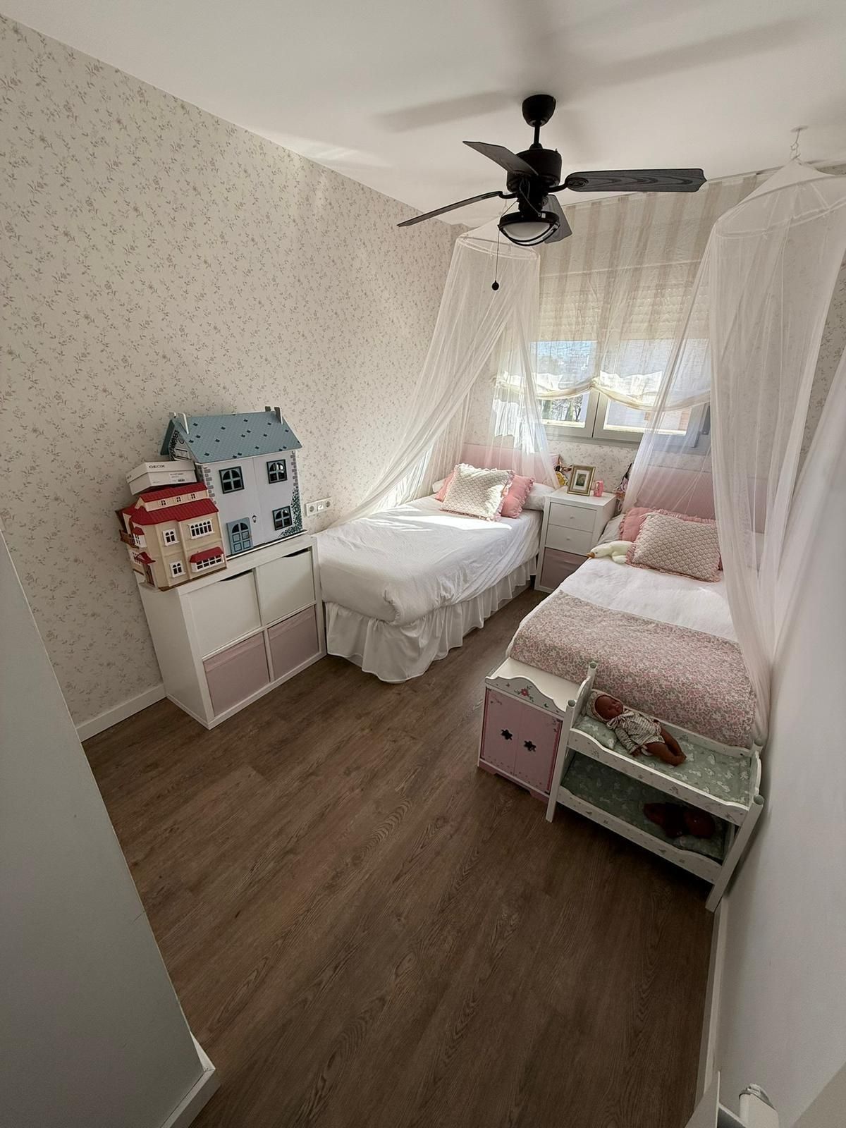 Bedroom of Attic for rent in  Córdoba Capital  with Air Conditioner, Parquet flooring and Storage room