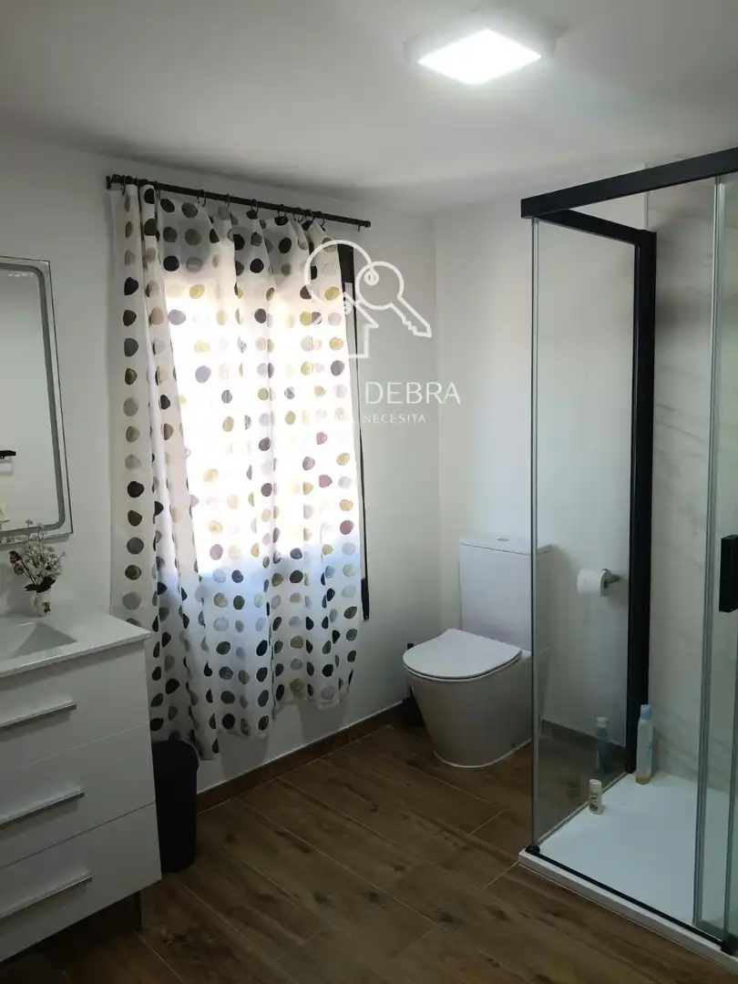 Habitación de Casa adosada en venta en Muros de Nalón
