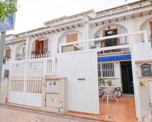 Exterior view of Single-family semi-detached for sale in Los Alcázares  with Terrace and Balcony