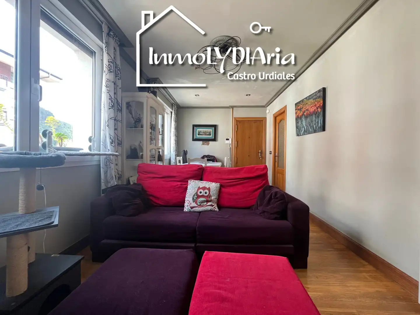 Sala de estar de Piso en venta en Alonsotegi con Calefacción, Parquet y Amueblado