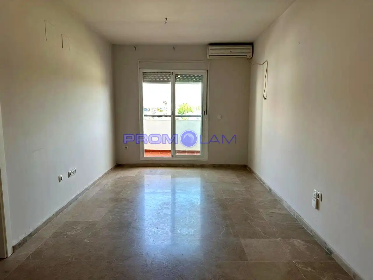 Sala de estar de Piso en venta en Gelves con Terraza