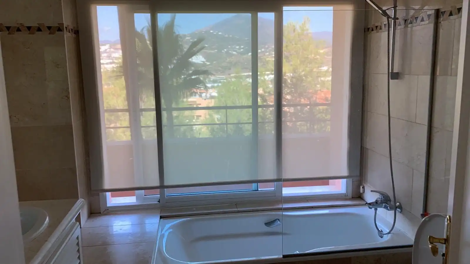 Mini appartamento con terrazza in vendita a Nueva Andalucía, imagen 11