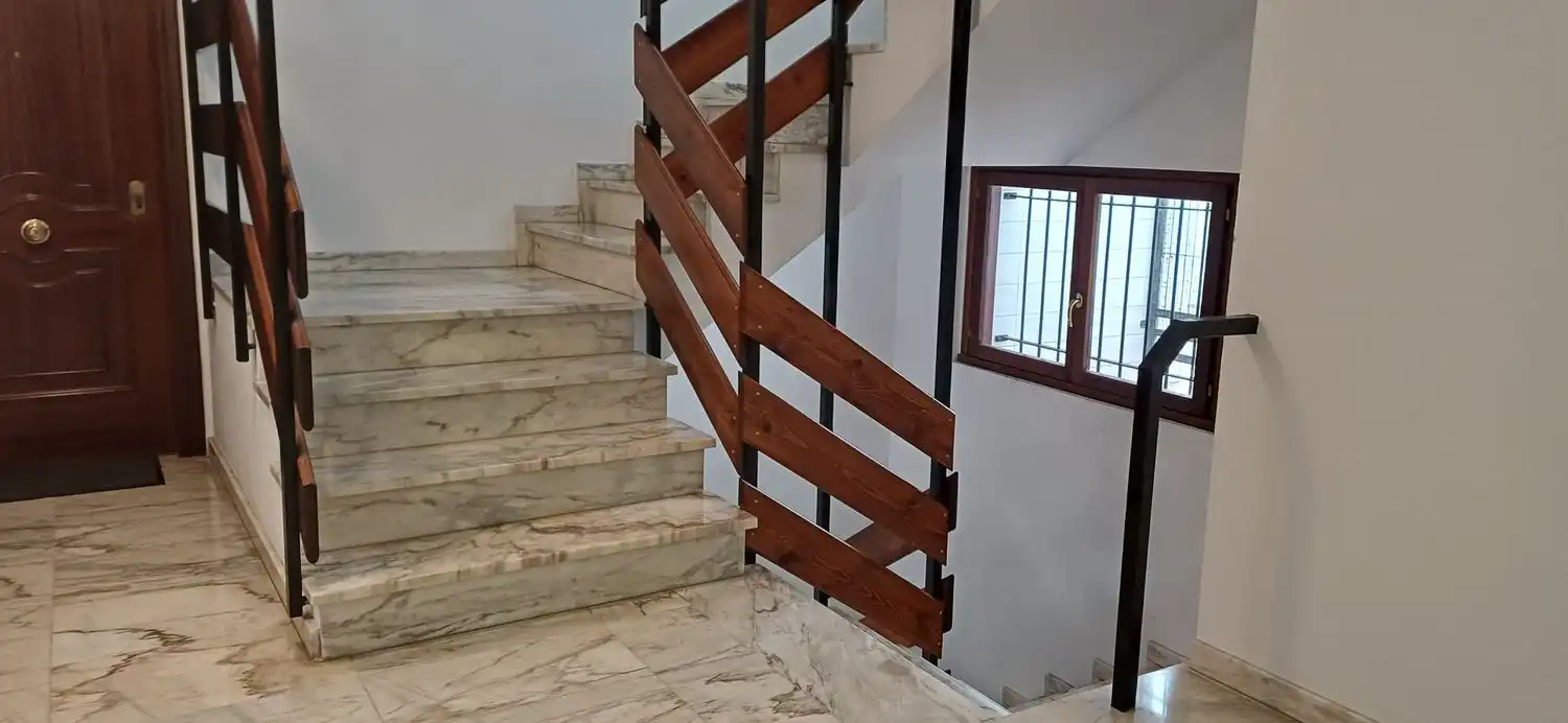 Wohnung zur Miete in Gijón  mit Heizung, Abstellraum und Schwimmbad