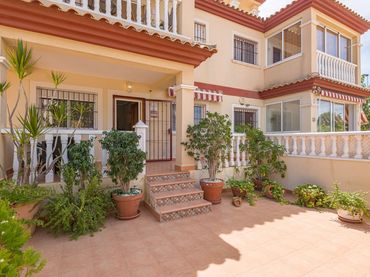 Bungalow en venta en Los Peñascos - El Salero - Los Imbernones