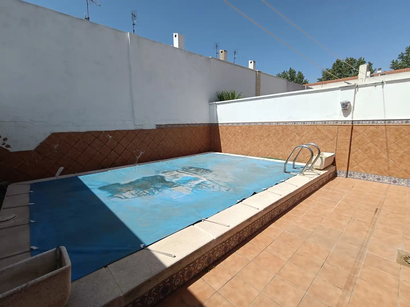 Swimming pool of Detached homes for sale in Ciudad Real  with Air Conditioner, Heating and Swimming Pool