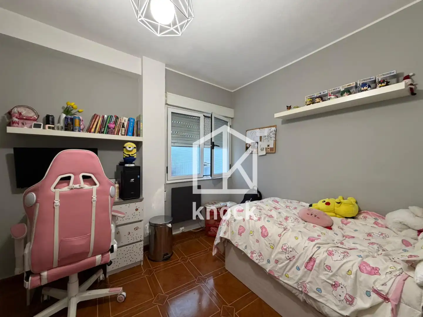 Habitación de Piso en venta en Gijón  con Calefacción