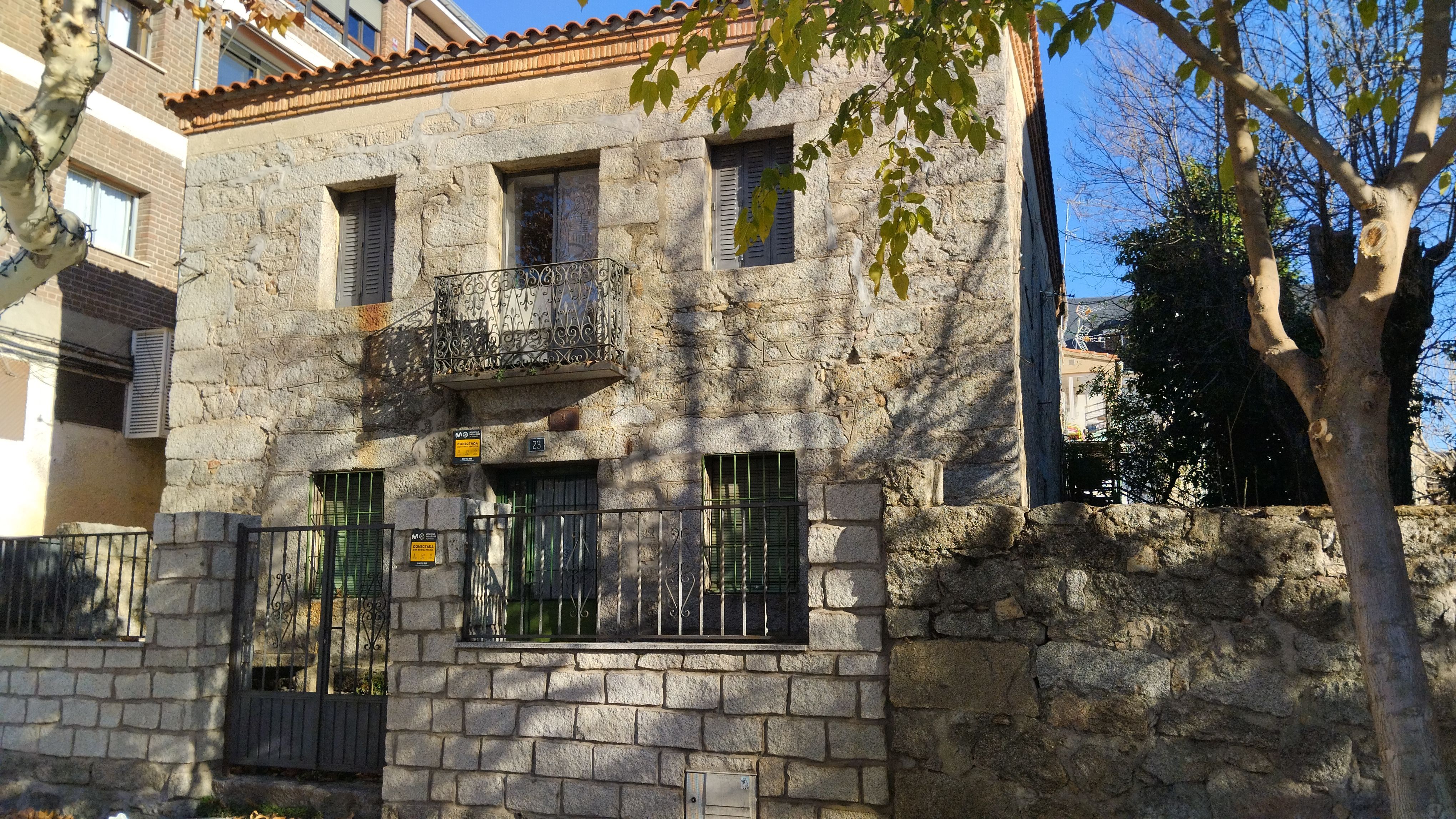 Exterior view of House or chalet for sale in El Escorial