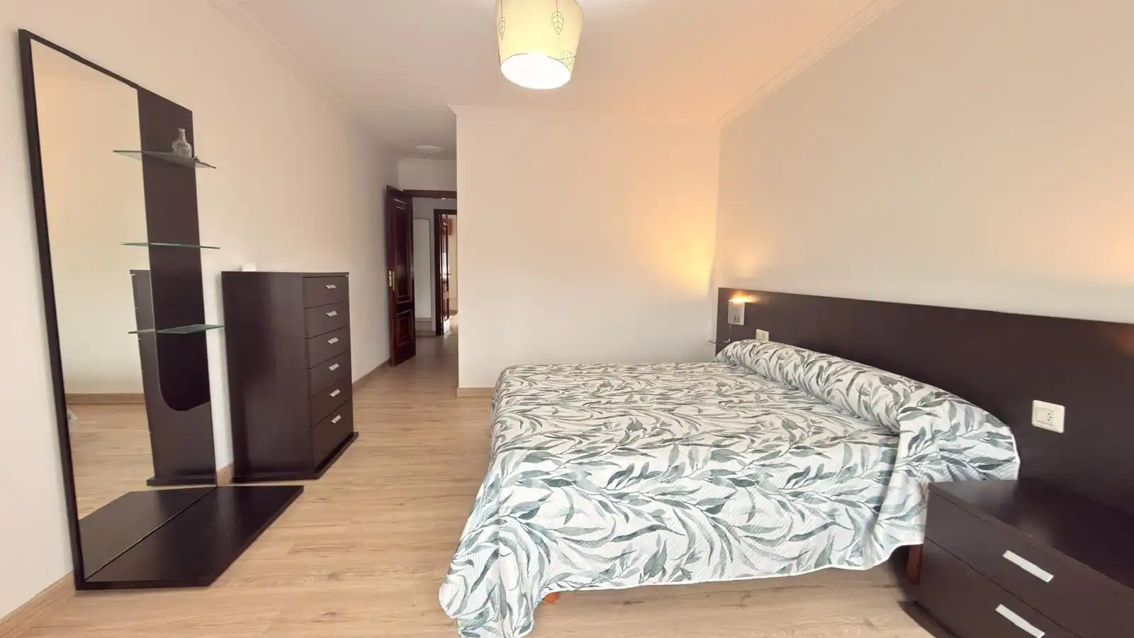 Flat with terrace to rent in Calle de Ourense, imagen 19