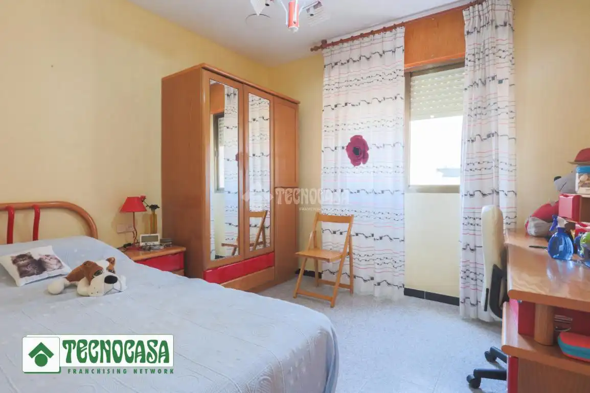 Schlafzimmer von Einfamilien-Reihenhaus zum Verkauf in Adra mit Terrasse
