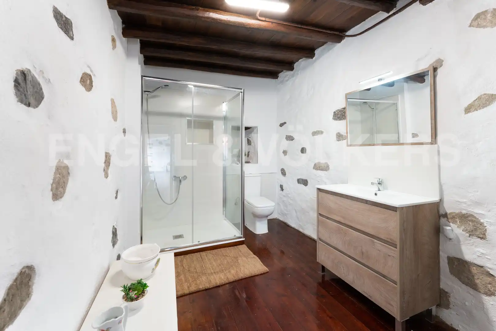Baño de Casa o chalet de alquiler en Las Palmas de Gran Canaria con Calefacción, Terraza y Amueblado