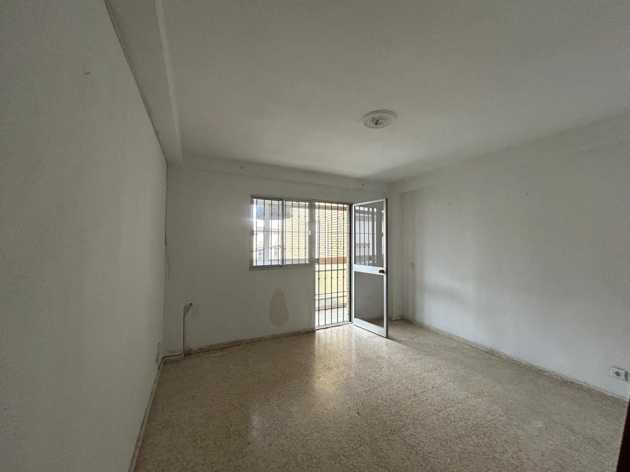 Pis en venda en Dos Hermanas amb Terrassa