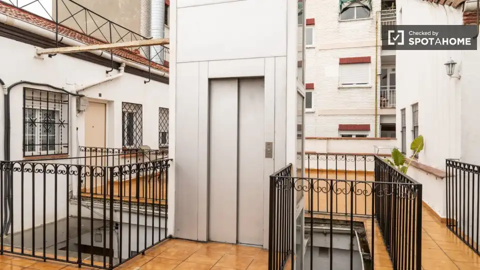 Terraza de Piso de alquiler en Madrid con Aire acondicionado, Calefacción y Amueblado