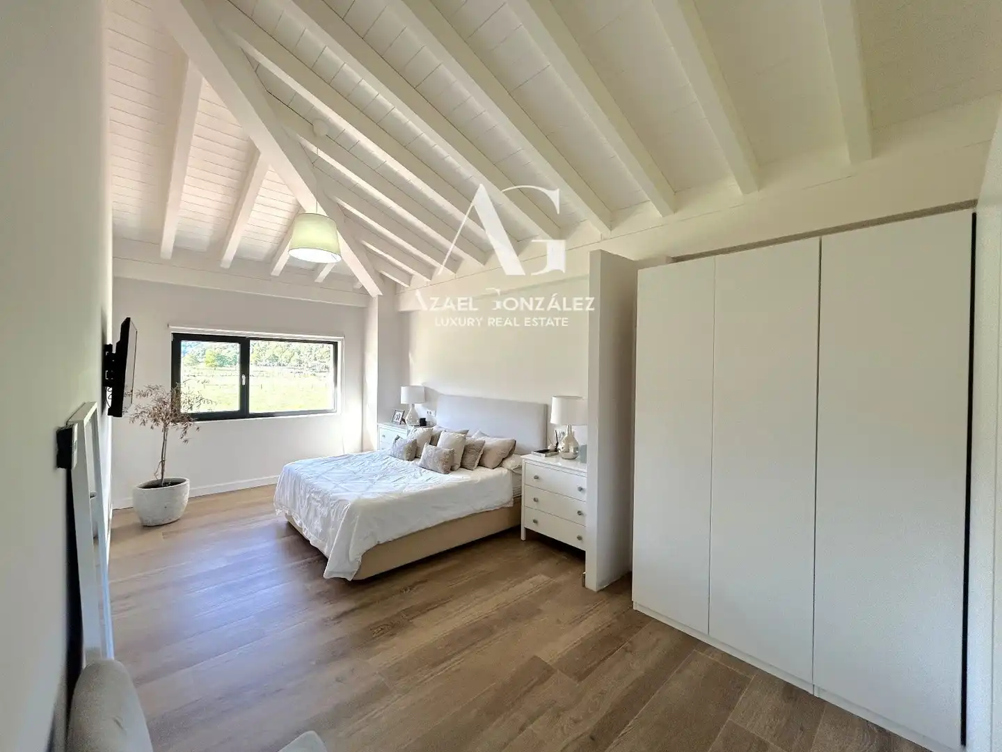 Bedroom of Houses for sale in Cabuérniga, Cantabria