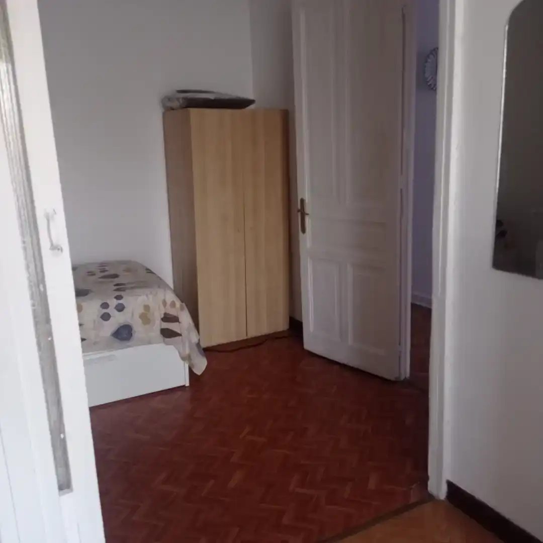Bedroom of Flat for share in Egia 