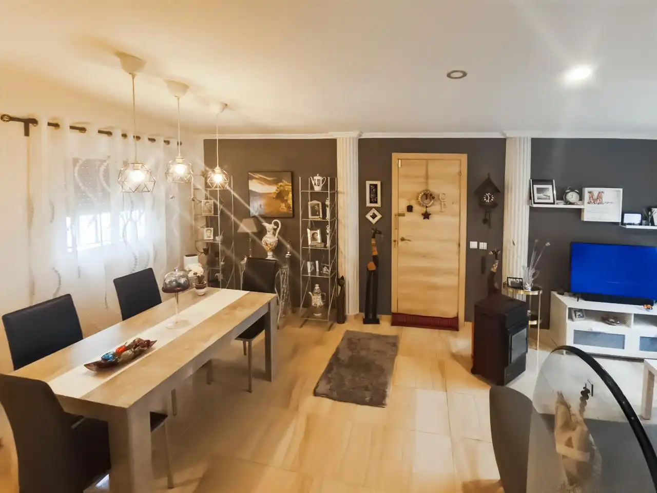 Comedor de Casa o chalet en venta en Barajas de Melo con Aire acondicionado, Calefacción y Jardín privado