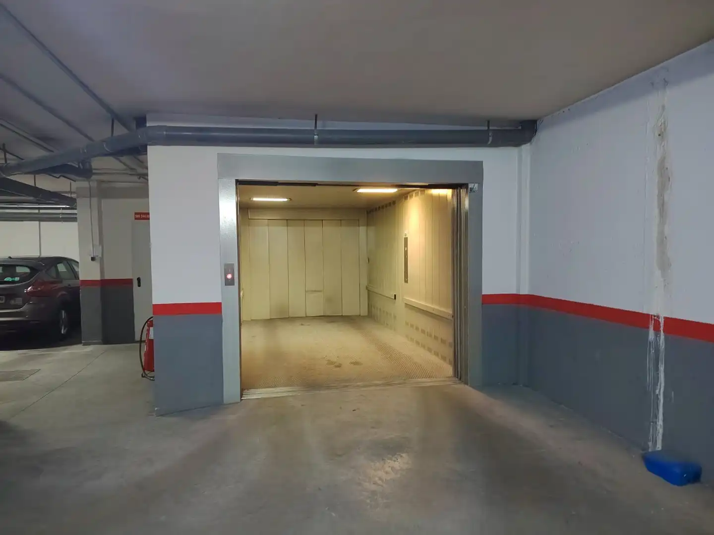 Aparcament de Dúplex en venda en Camarma de Esteruelas amb Aire condicionat i Balcó