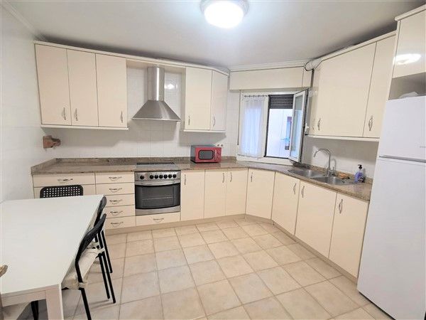 Kitchen of Flat for sale in Portugalete  with Heating, Parquet flooring and Furnished
