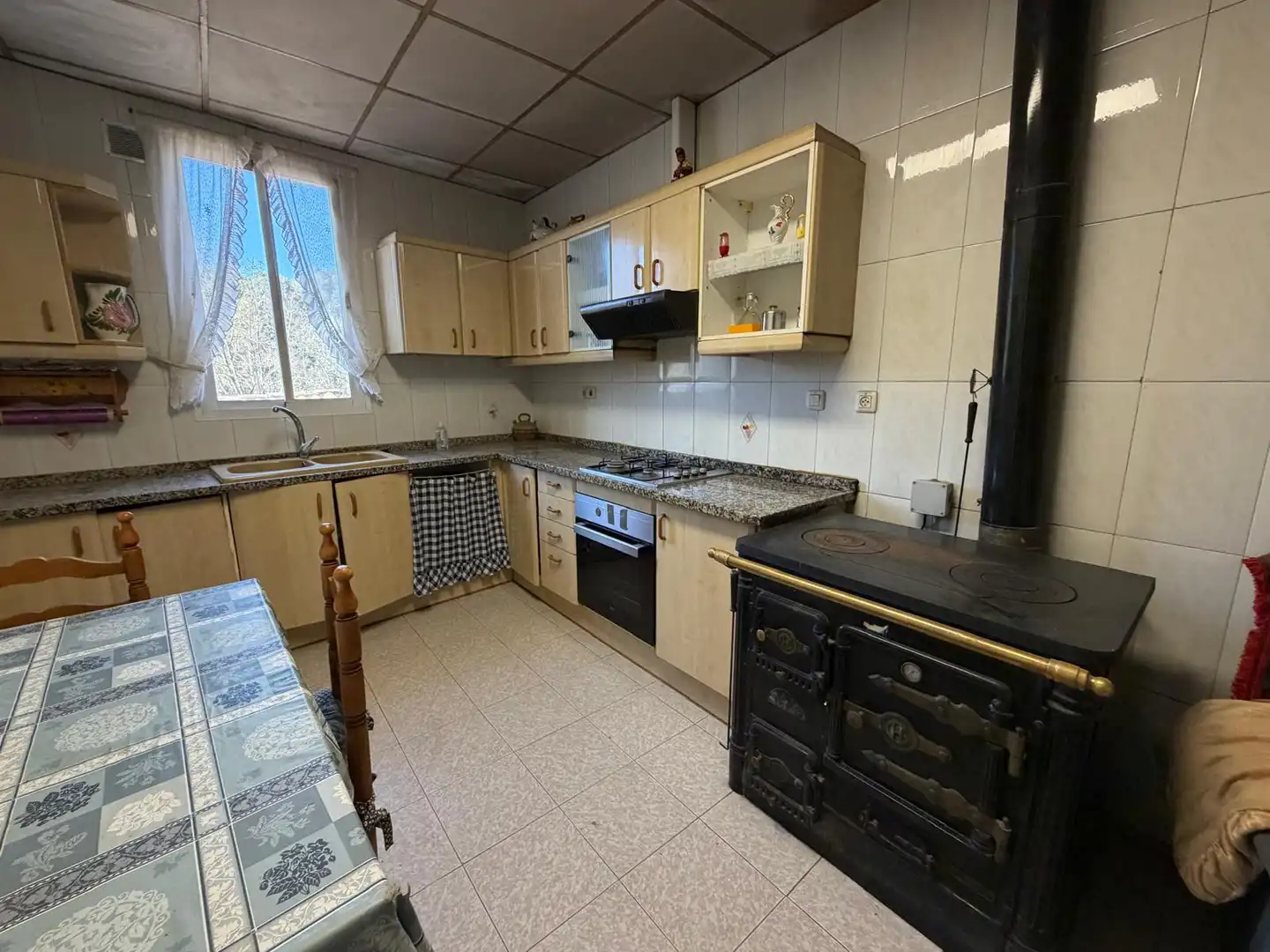 Cocina de Casa o chalet en venta en Vallclara con Calefacción, Terraza y Horno