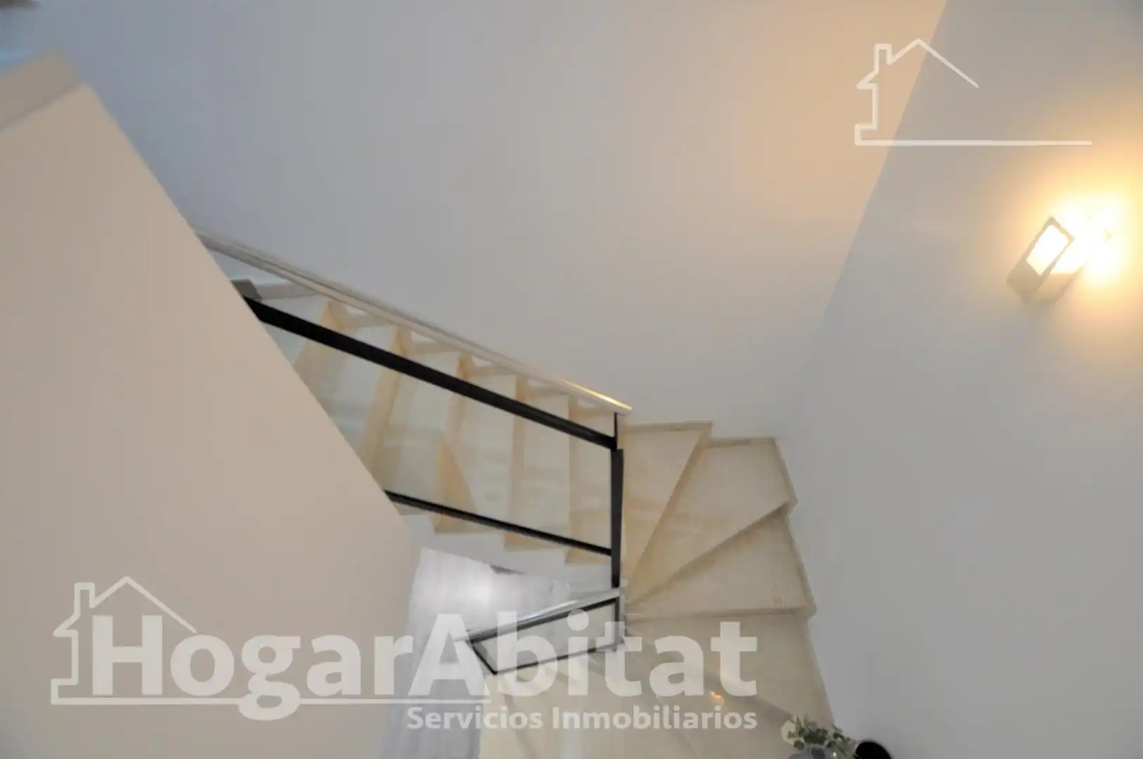 Attic for sale in Alcàsser  with Air Conditioner, Parquet flooring and Terrace