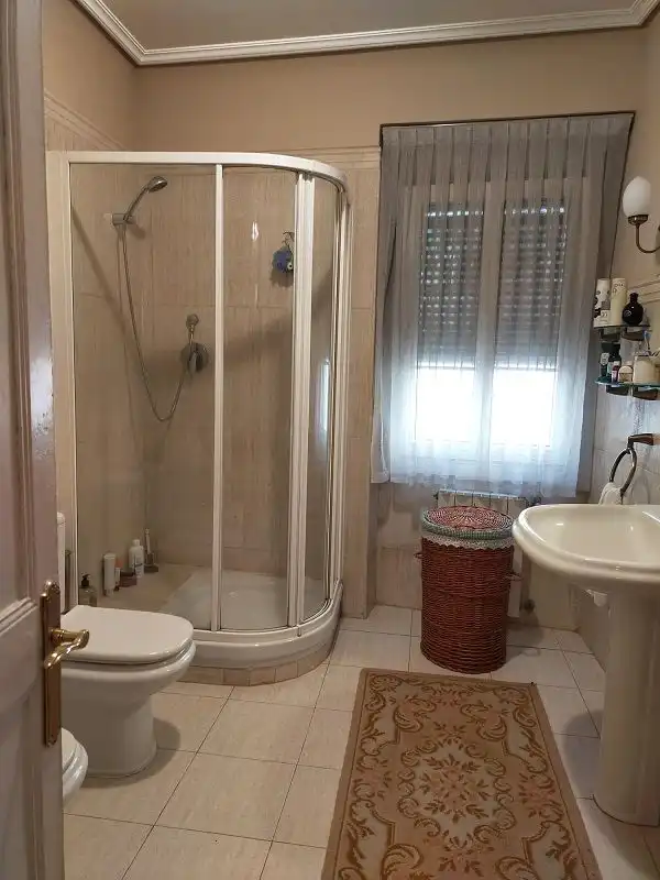 Piso en venta en Avenida Basagoiti, Centro - Puerto Viejo