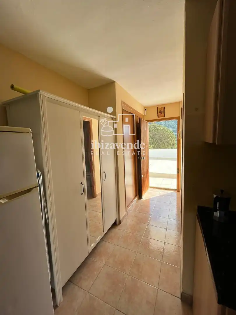 Piso de alquiler en Sant Joan de Labritja con Piscina, Amueblado y Piscina comunitaria