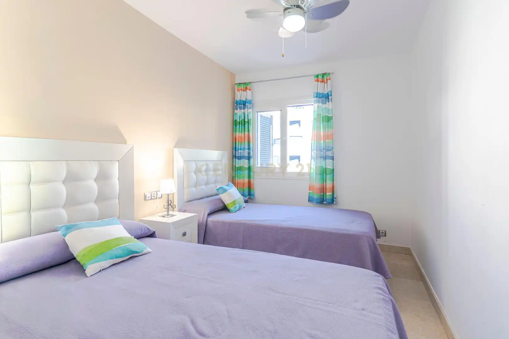 Schlafzimmer von Wohnung zum Verkauf in Manilva mit Privatgarten, Abstellraum und Gemeinschaftspool