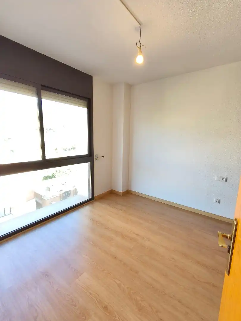Schlafzimmer von Maisonette zum Verkauf in Barcelona mit Klimaanlage, Heizung und Parkett