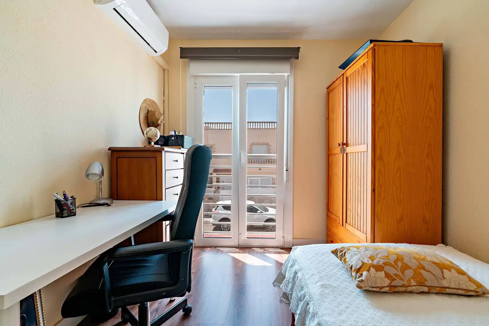 Habitación de Casa o chalet en venta en Roquetas de Mar con Aire acondicionado, Trastero y Alarma