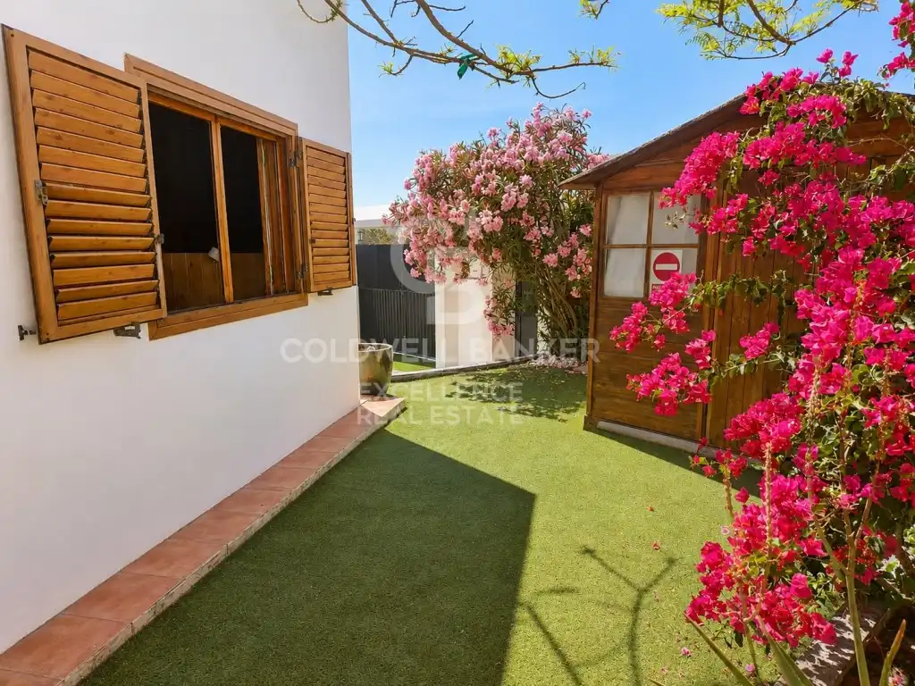 Vista exterior de Casa o chalet en venta en La Oliva con Jardín privado, Terraza y Horno