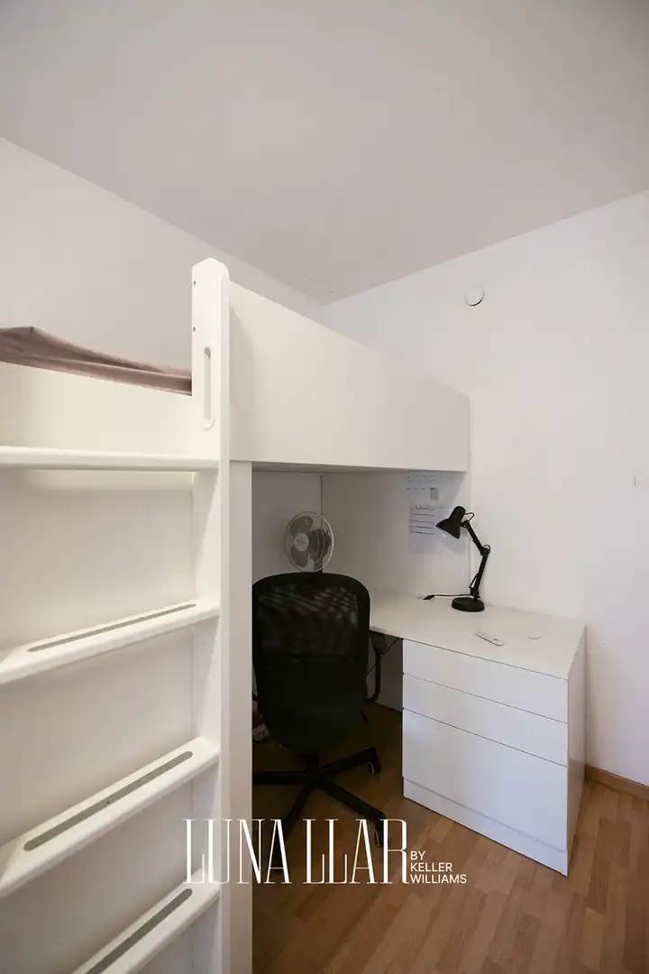 Habitación de Piso en venta en Gavà con Balcón