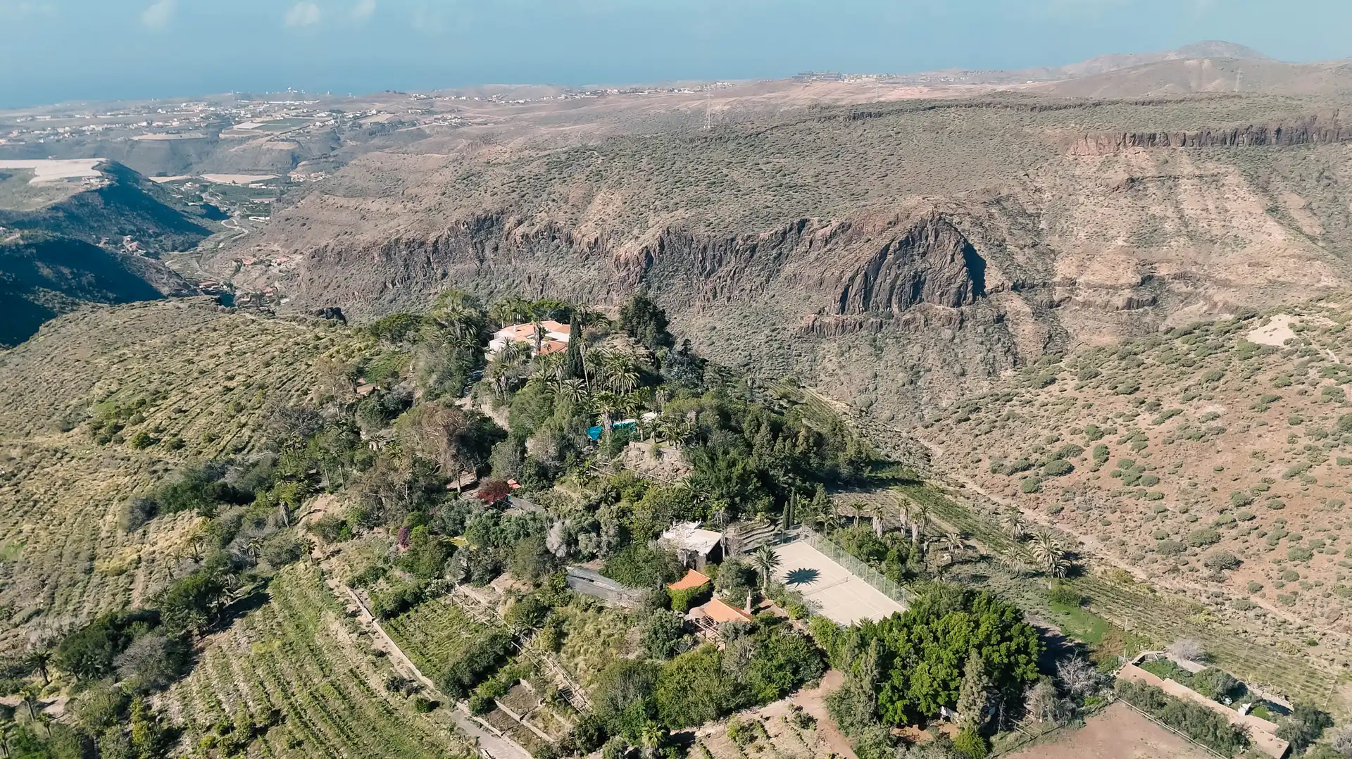 Vista exterior de Finca rústica en venta en San Bartolomé de Tirajana con Calefacción, Jardín privado y Parquet