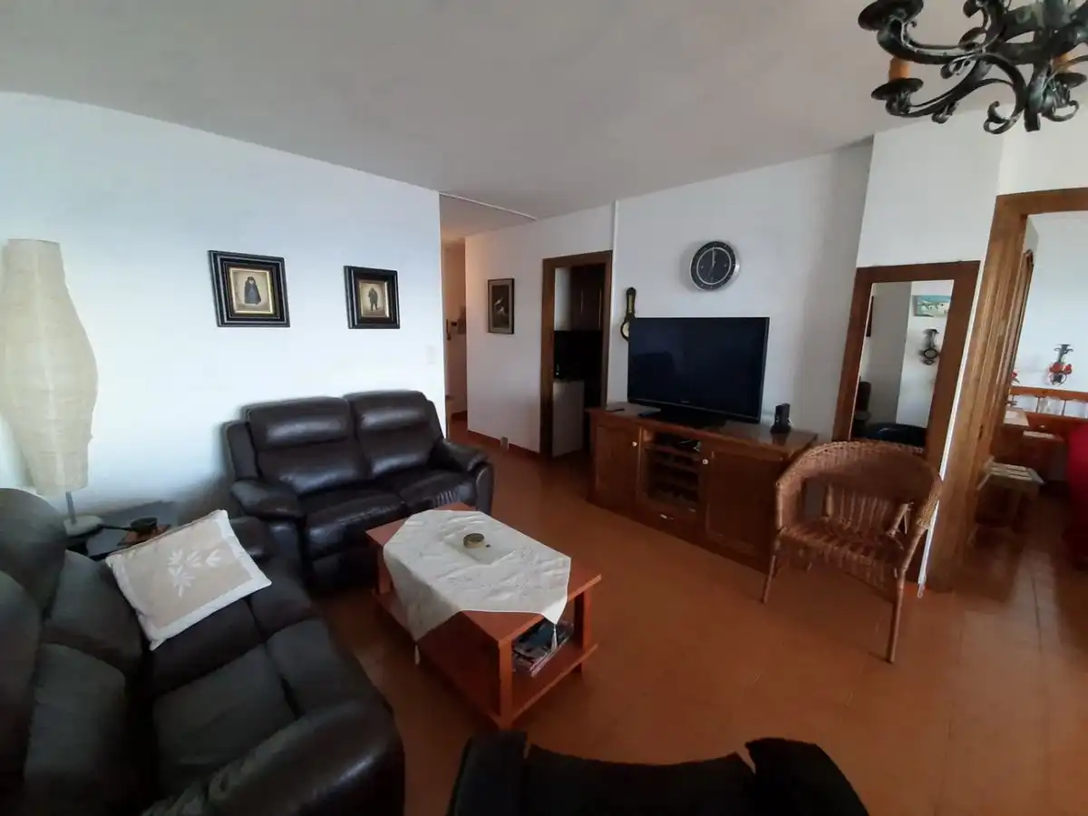 Sala de estar de Piso de alquiler en Almuñécar con Aire acondicionado, Terraza y Piscina