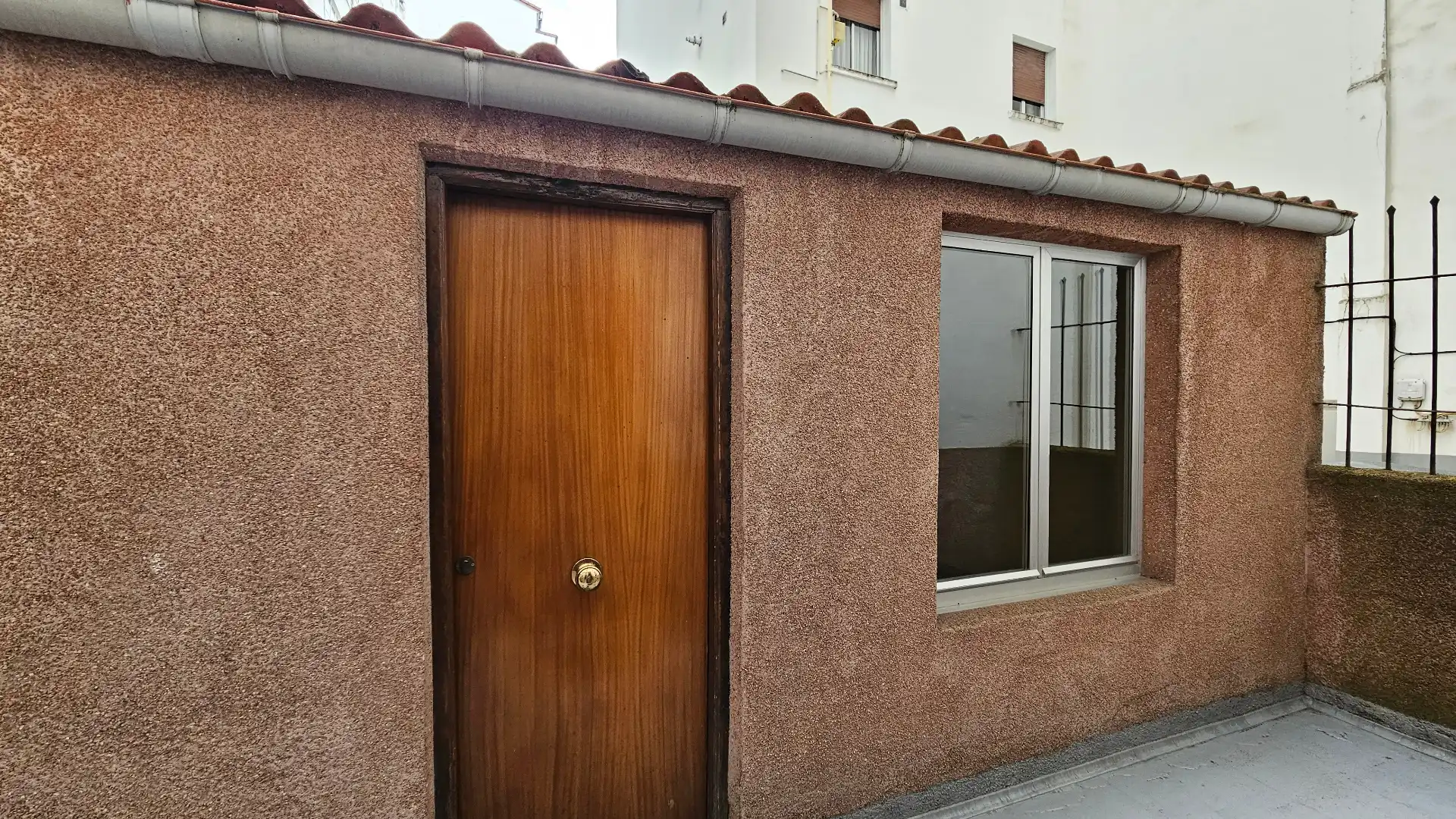 Vista exterior de Piso en venta en Vitoria - Gasteiz con Calefacción, Parquet y Trastero