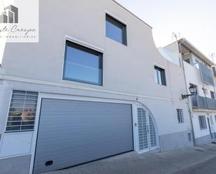 Vista exterior de Casa o xalet en venda en  Granada Capital amb Aire condicionat, Calefacció i Terrassa