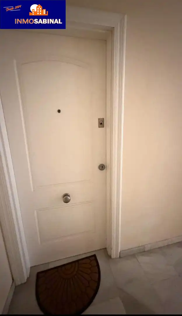Piso en venta en Roquetas de Mar con Aire acondicionado