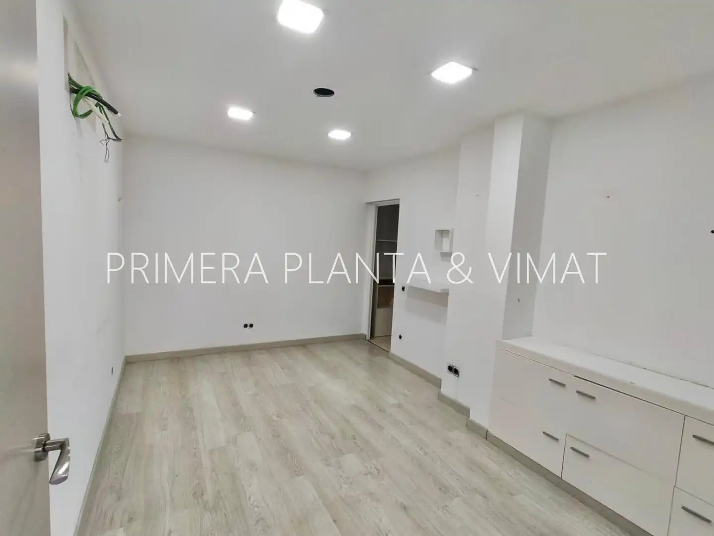 Local comercial de lloguer a Tres Torres, imagen 3