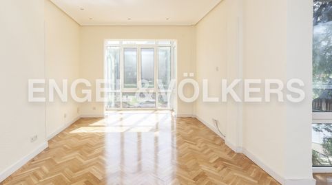 Foto 2 de Pis de lloguer a Colina, Madrid Capital