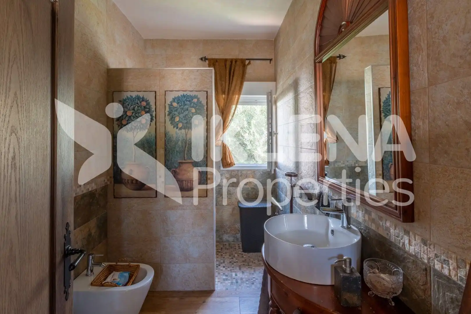 Casa o chalet en venta en Calle Parque, 9, Enix