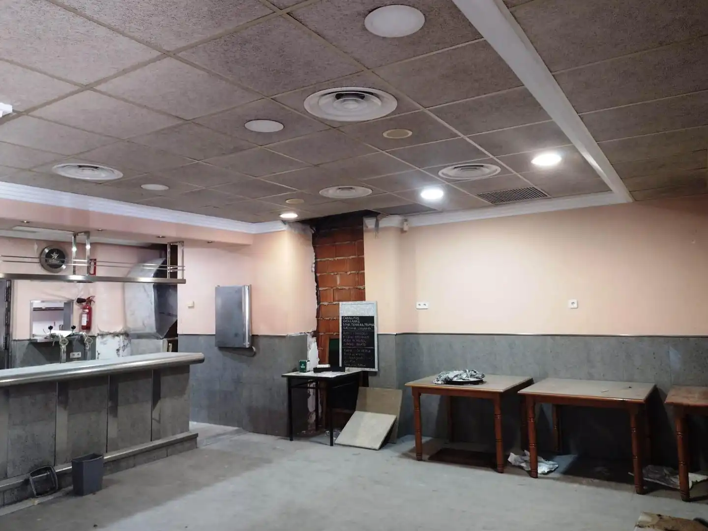 Local comercial en venda a Centro, imagen 2