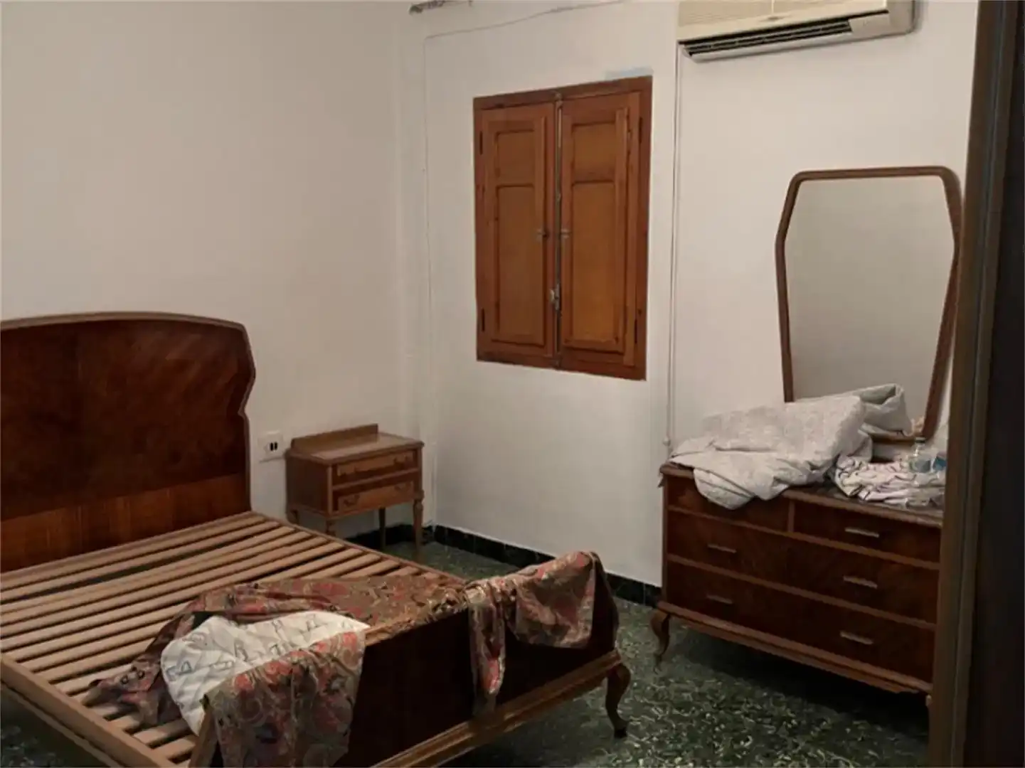 Dormitori de Casa adosada en venda en Alzira