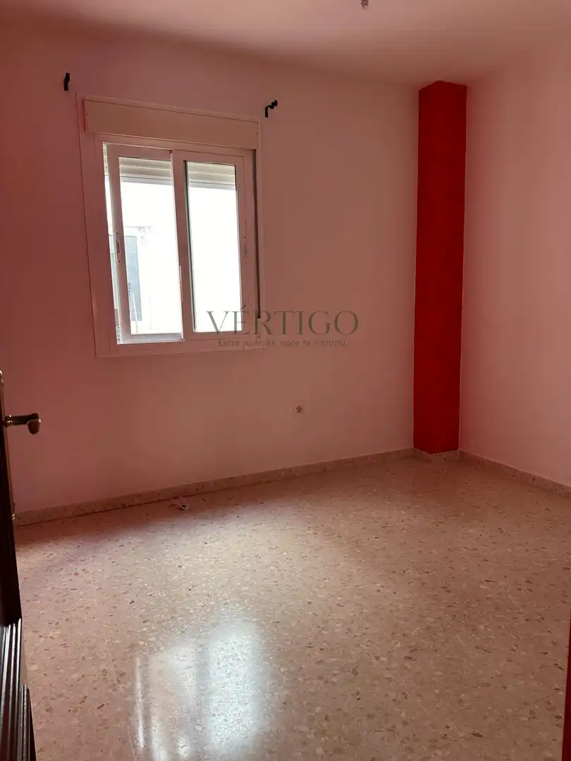 Habitación de Piso en venta en Dos Hermanas con Aire acondicionado y Trastero