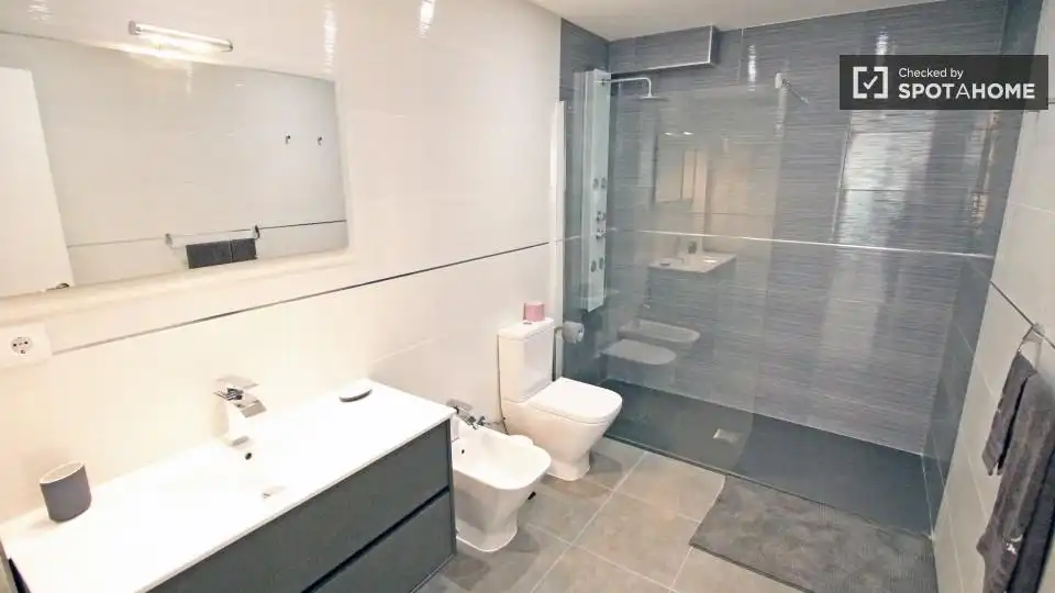 Room in El Poblenou