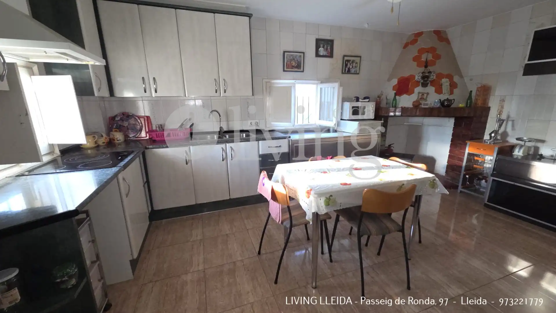 Kitchen of Houses for sale in Lleida  with Air Conditioner, Heating and Private garden