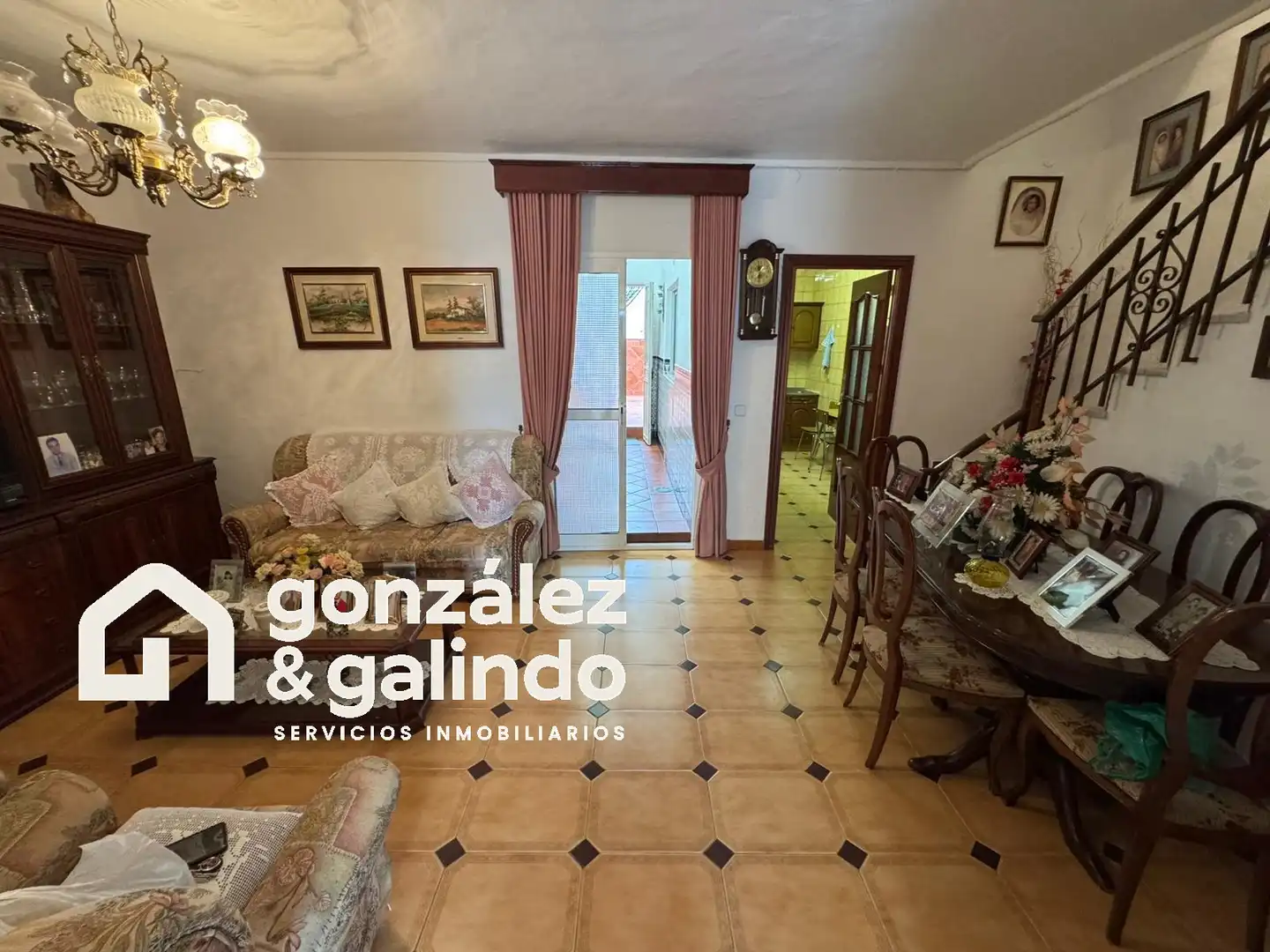 Sala d'estar de Finca rústica en venda en Algámitas