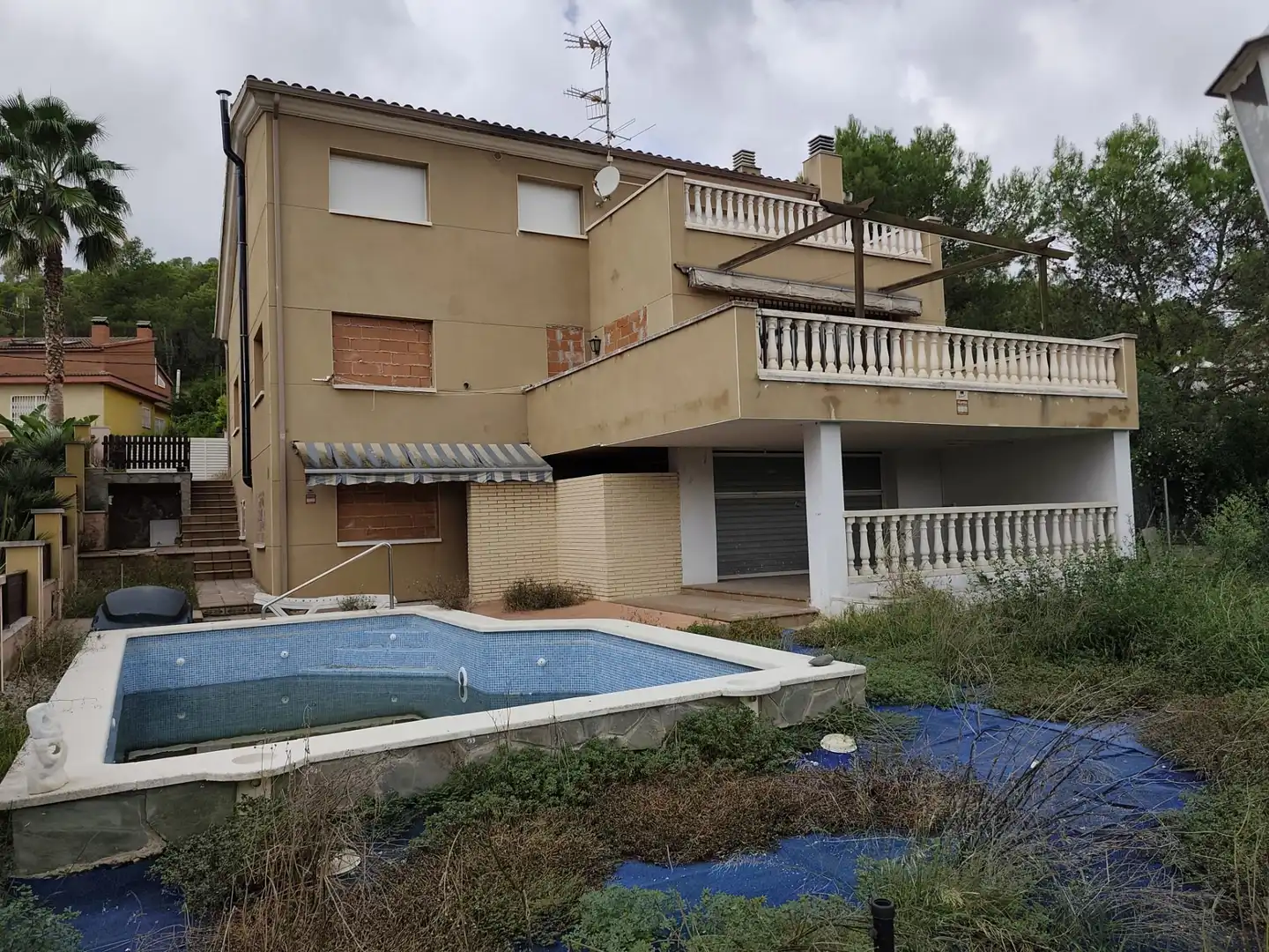 Vista exterior de Casa o chalet en venta en Canyelles con Aire acondicionado, Calefacción y Jardín privado